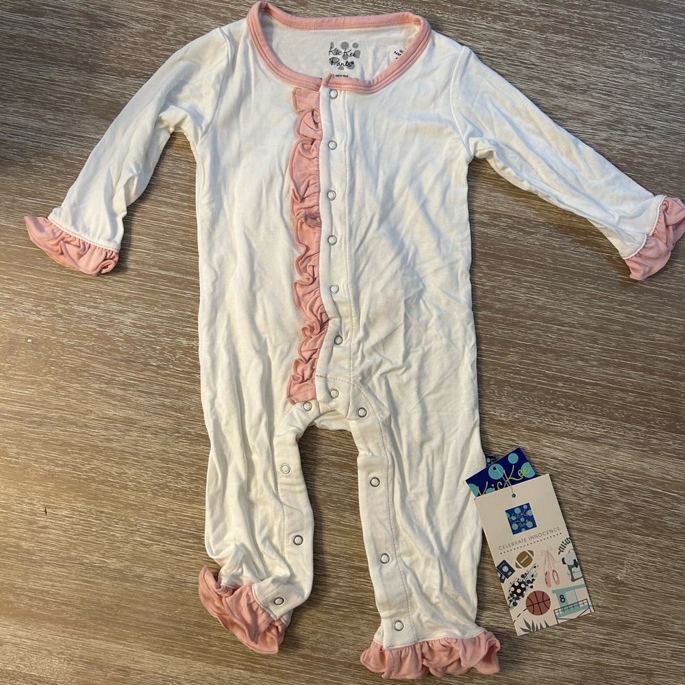 Kickee pants dahlia romper pajamas with pink flowers ruffles (3-6 mos)